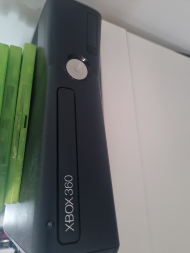 Xbox 360 slim with games - slim,