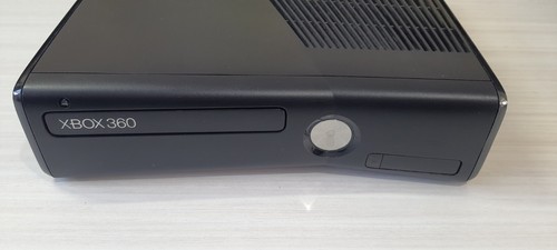 Xbox 360 slim - 360, 4gb
