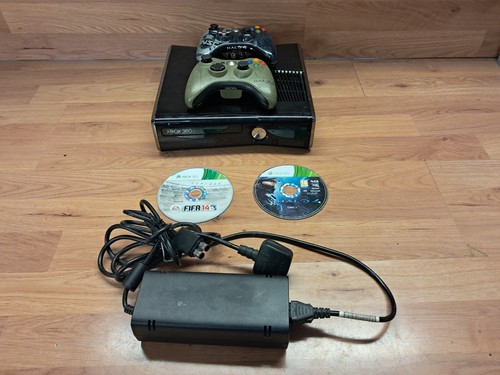 Xbox 360 slim - glossy, console