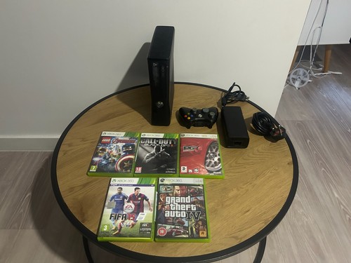 Xbox 360 slim - 360,