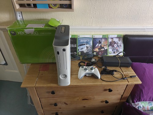 Boxed xbox 360 arcade - 360, 14gb