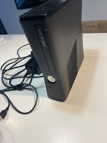 Xbox 360 slim - xbox, 12
