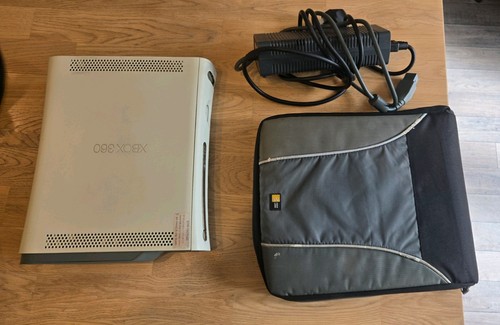 Xbox 360 console bundle - console,