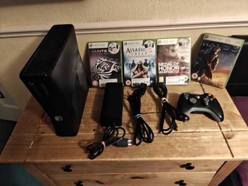 Xbox 360s 250gb console bundle - 360s,