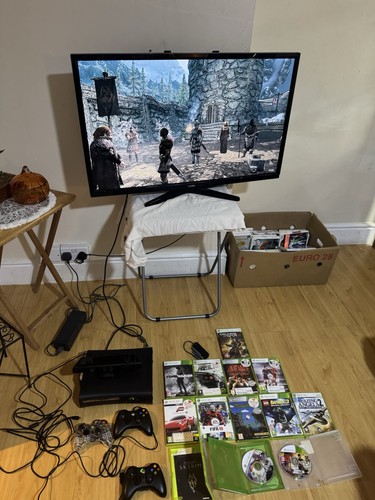 Xbox 360 elite console bundle - 360,