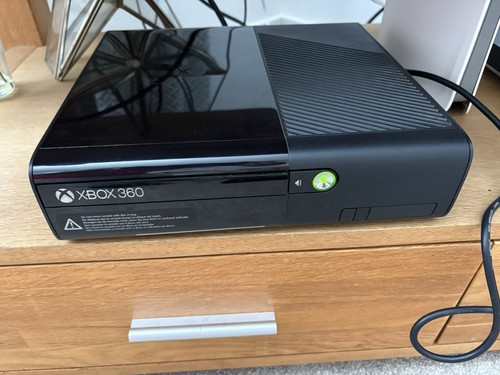 Microsoft xbox 360 - e, 8