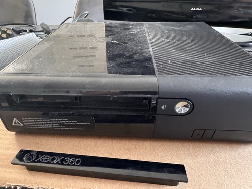 Microsoft xbox 360e - microsoft, black