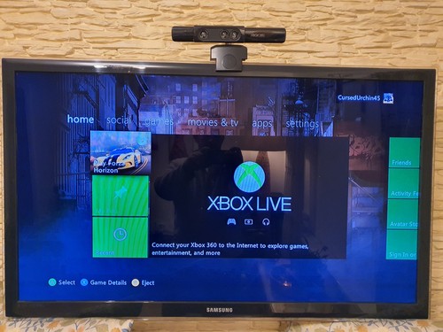 Xbox 360 slim console - xbox,